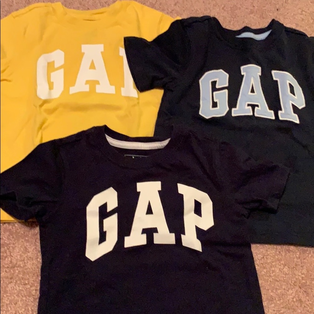 3 toddler Gap T-shirt’s size 2T